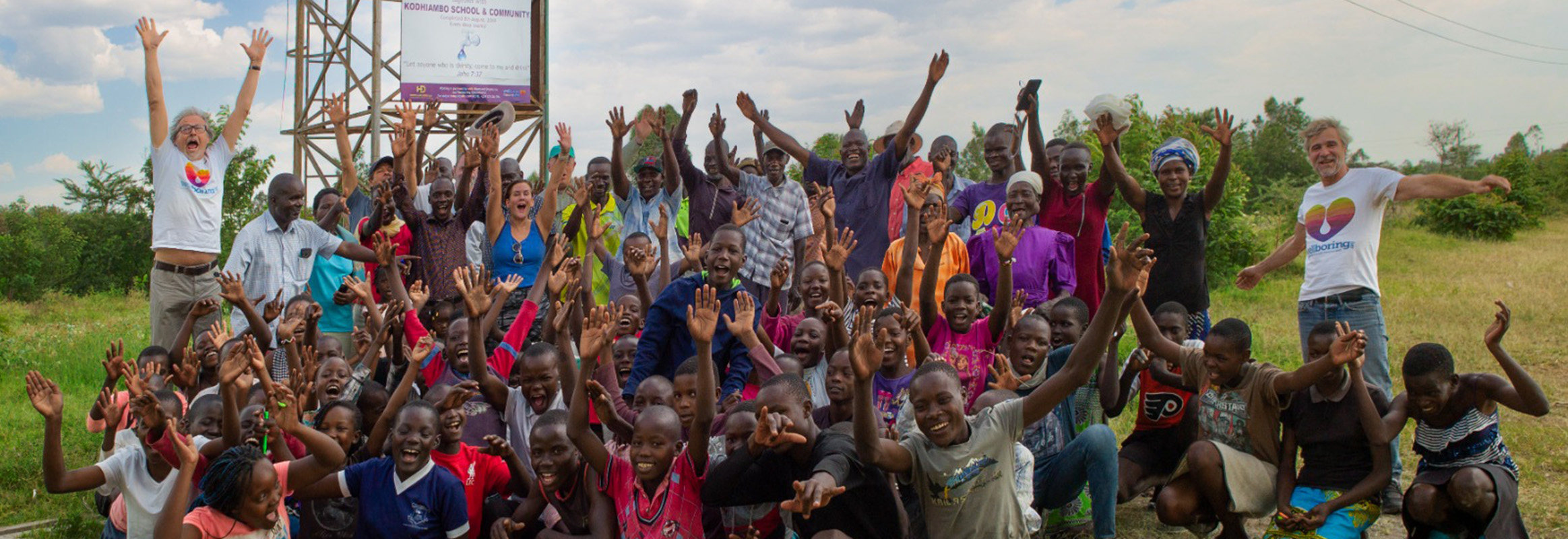 A meaningful exchange at Kodhiambo Primary School with WellBoring's international team and Kenyan WellBoring Groundwater representatives regarding WellBoring's Solar Well Impact.